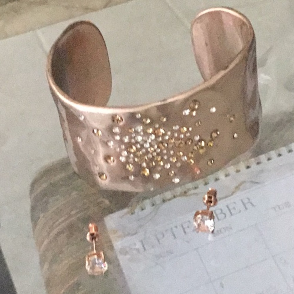 Cuff Braclet - image 1